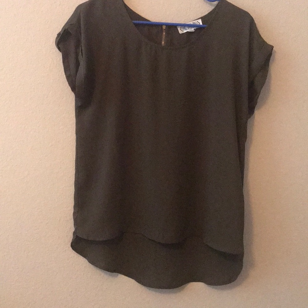 Army green high low Pink Rose blouse